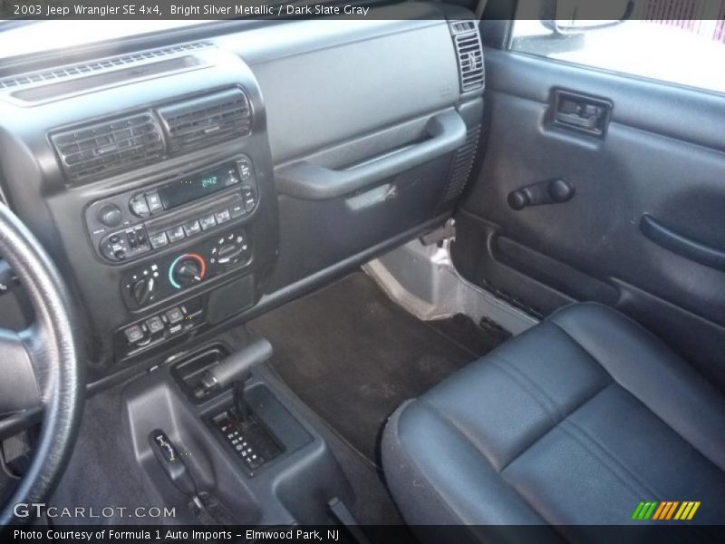 Bright Silver Metallic / Dark Slate Gray 2003 Jeep Wrangler SE 4x4