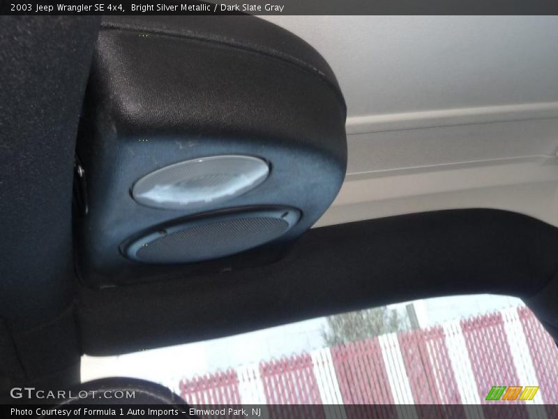 Bright Silver Metallic / Dark Slate Gray 2003 Jeep Wrangler SE 4x4