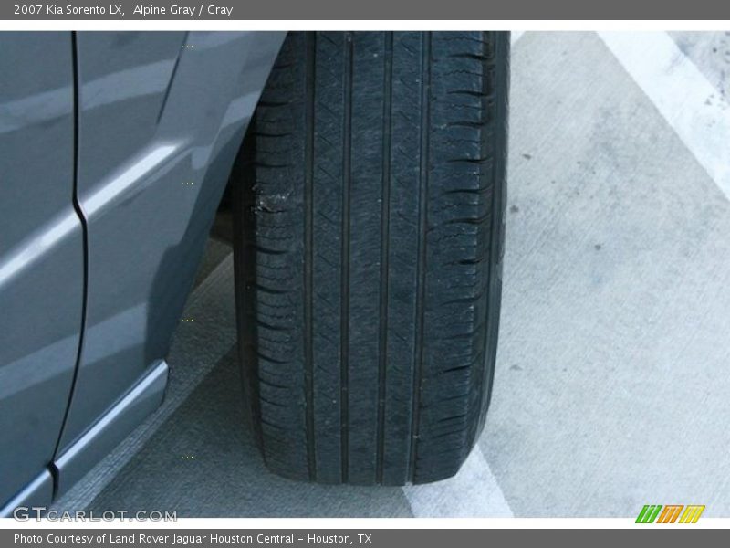 Alpine Gray / Gray 2007 Kia Sorento LX