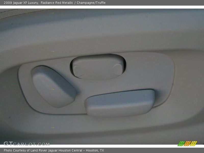 Radiance Red Metallic / Champagne/Truffle 2009 Jaguar XF Luxury