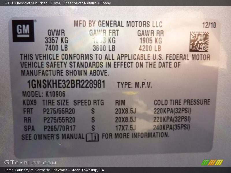 Sheer Silver Metallic / Ebony 2011 Chevrolet Suburban LT 4x4