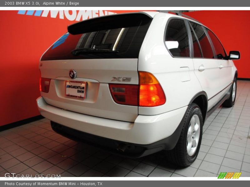 Alpine White / Beige 2003 BMW X5 3.0i