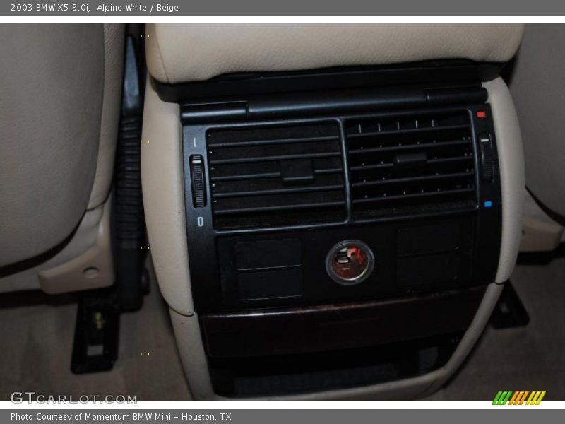 Alpine White / Beige 2003 BMW X5 3.0i
