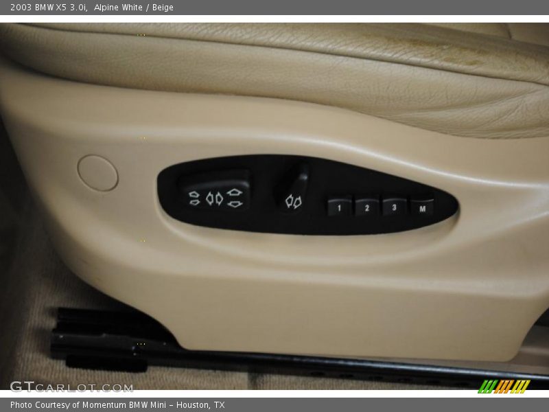 Alpine White / Beige 2003 BMW X5 3.0i