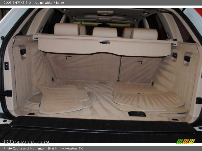 Alpine White / Beige 2003 BMW X5 3.0i