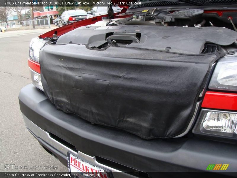 Victory Red / Dark Charcoal 2006 Chevrolet Silverado 3500 LT Crew Cab 4x4