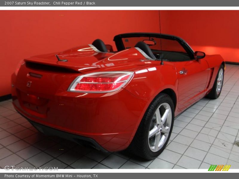 Chili Pepper Red / Black 2007 Saturn Sky Roadster