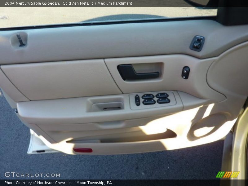 Door Panel of 2004 Sable GS Sedan