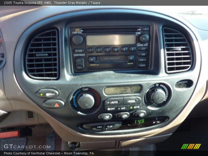 Thunder Gray Metallic / Taupe 2005 Toyota Sequoia SR5 4WD