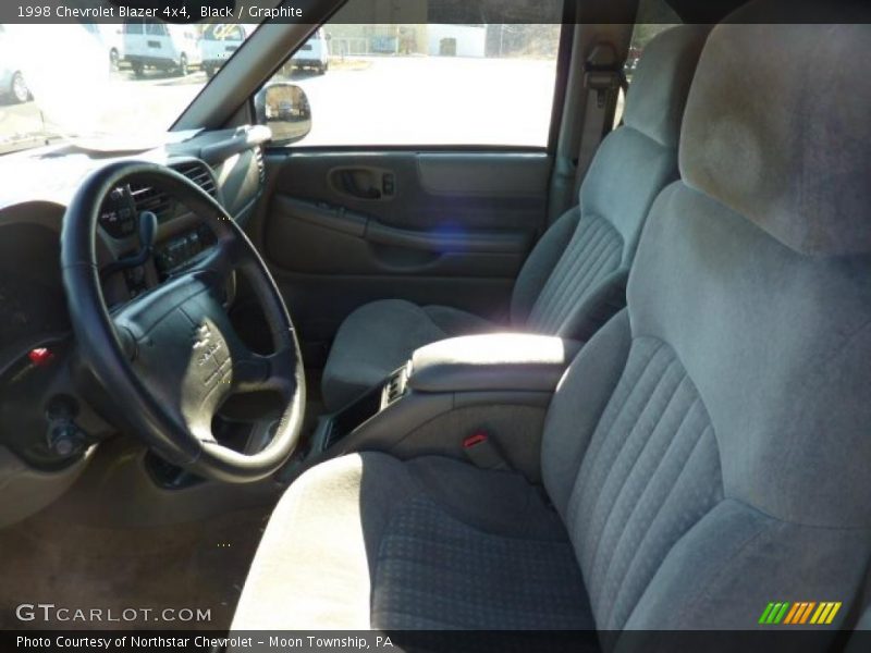 Black / Graphite 1998 Chevrolet Blazer 4x4