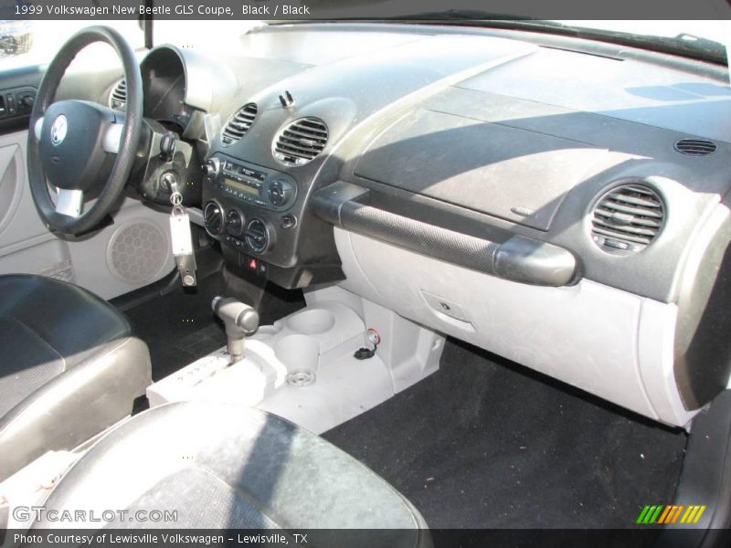 Black / Black 1999 Volkswagen New Beetle GLS Coupe