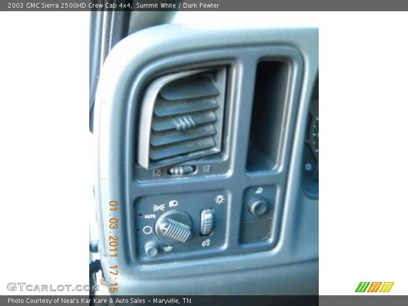 Summit White / Dark Pewter 2003 GMC Sierra 2500HD Crew Cab 4x4