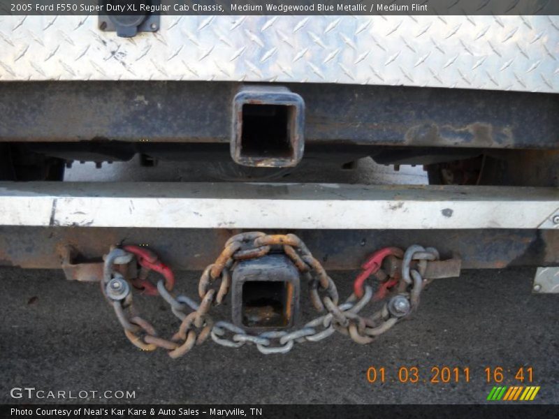 Medium Wedgewood Blue Metallic / Medium Flint 2005 Ford F550 Super Duty XL Regular Cab Chassis