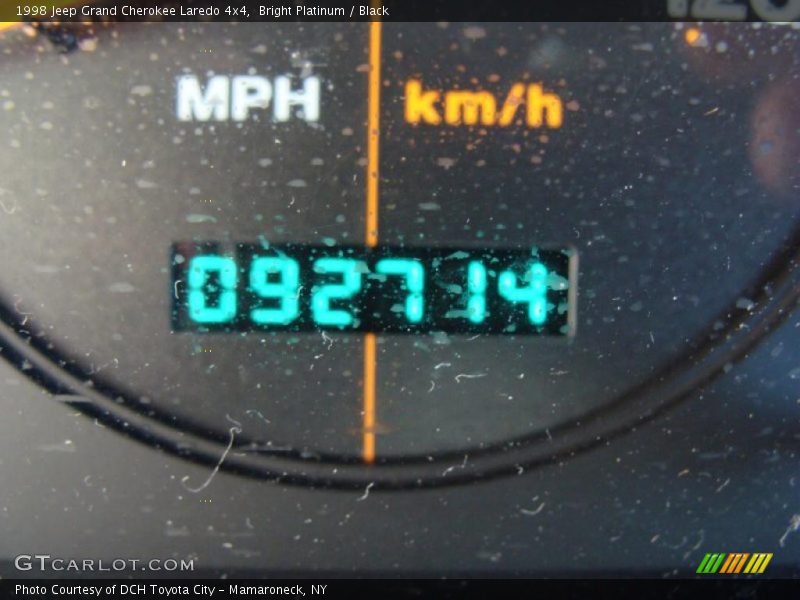 Bright Platinum / Black 1998 Jeep Grand Cherokee Laredo 4x4