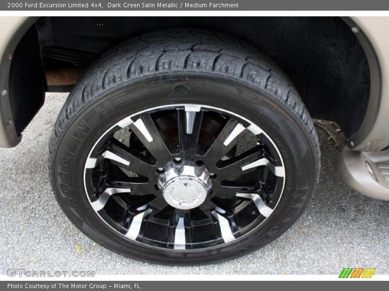 Custom Wheels of 2000 Excursion Limited 4x4