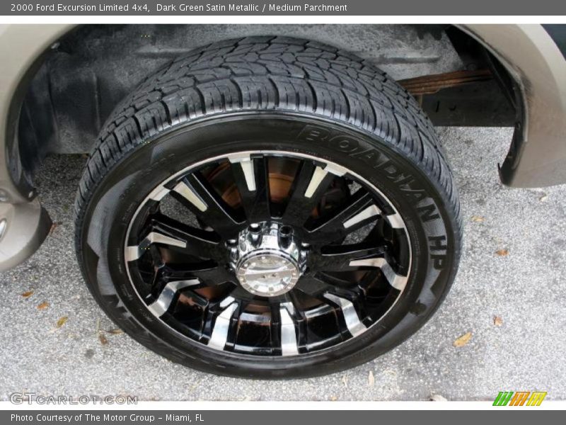 Custom Wheels of 2000 Excursion Limited 4x4