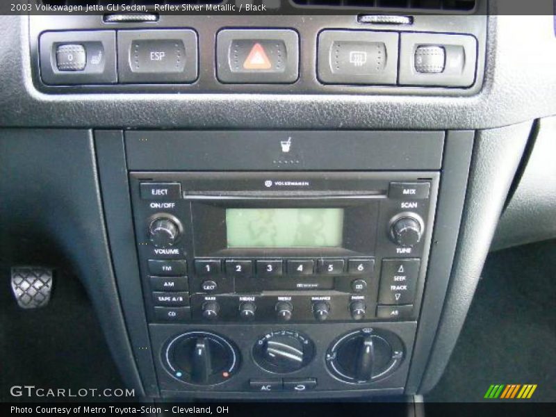 Reflex Silver Metallic / Black 2003 Volkswagen Jetta GLI Sedan