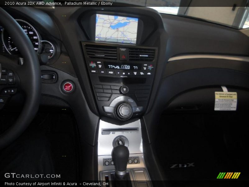 Controls of 2010 ZDX AWD Advance