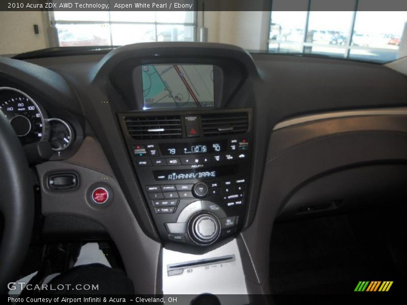Controls of 2010 ZDX AWD Technology