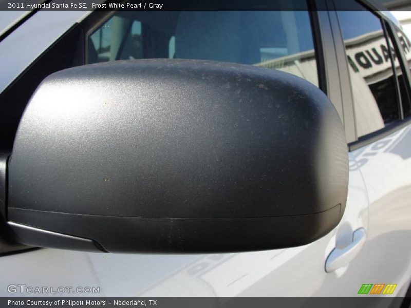 Frost White Pearl / Gray 2011 Hyundai Santa Fe SE