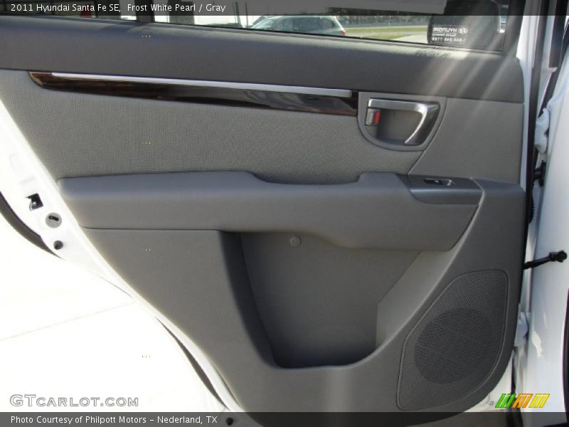 Frost White Pearl / Gray 2011 Hyundai Santa Fe SE