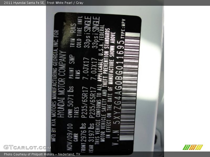 Frost White Pearl / Gray 2011 Hyundai Santa Fe SE