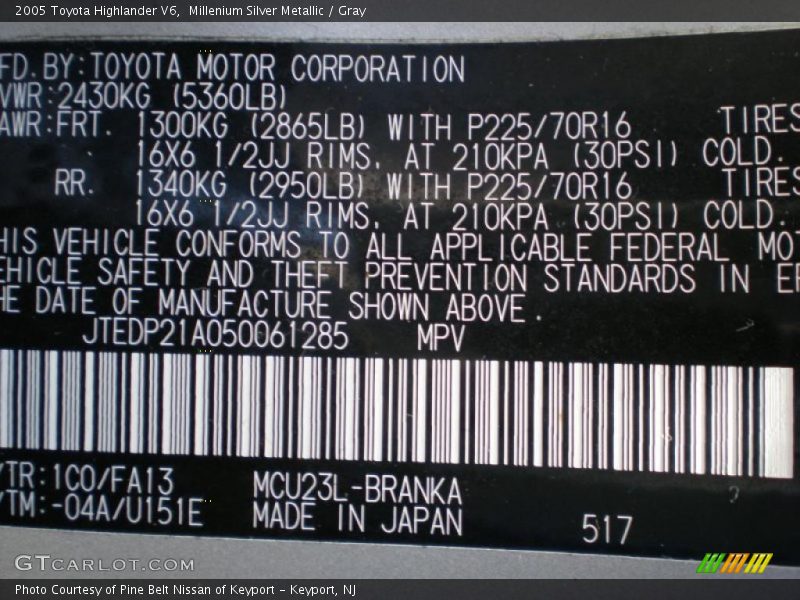 Millenium Silver Metallic / Gray 2005 Toyota Highlander V6