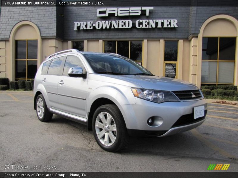 Cool Silver Metallic / Black 2009 Mitsubishi Outlander SE