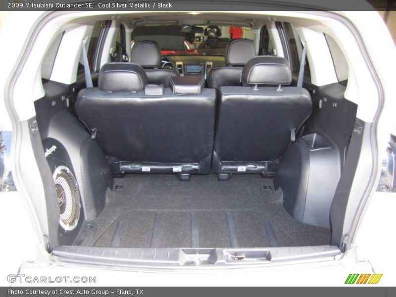  2009 Outlander SE Trunk