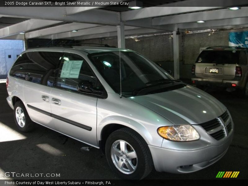 Bright Silver Metallic / Medium Slate Gray 2005 Dodge Caravan SXT
