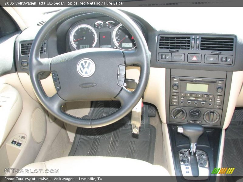 Spice Red Metallic / Pure Beige 2005 Volkswagen Jetta GLS Sedan