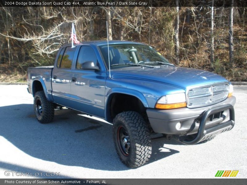 Atlantic Blue Pearl / Dark Slate Gray 2004 Dodge Dakota Sport Quad Cab 4x4