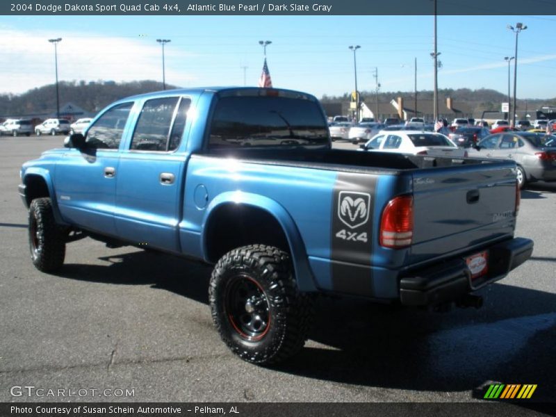 Atlantic Blue Pearl / Dark Slate Gray 2004 Dodge Dakota Sport Quad Cab 4x4