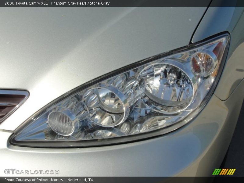 Phantom Gray Pearl / Stone Gray 2006 Toyota Camry XLE