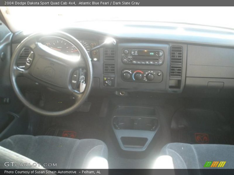 Atlantic Blue Pearl / Dark Slate Gray 2004 Dodge Dakota Sport Quad Cab 4x4