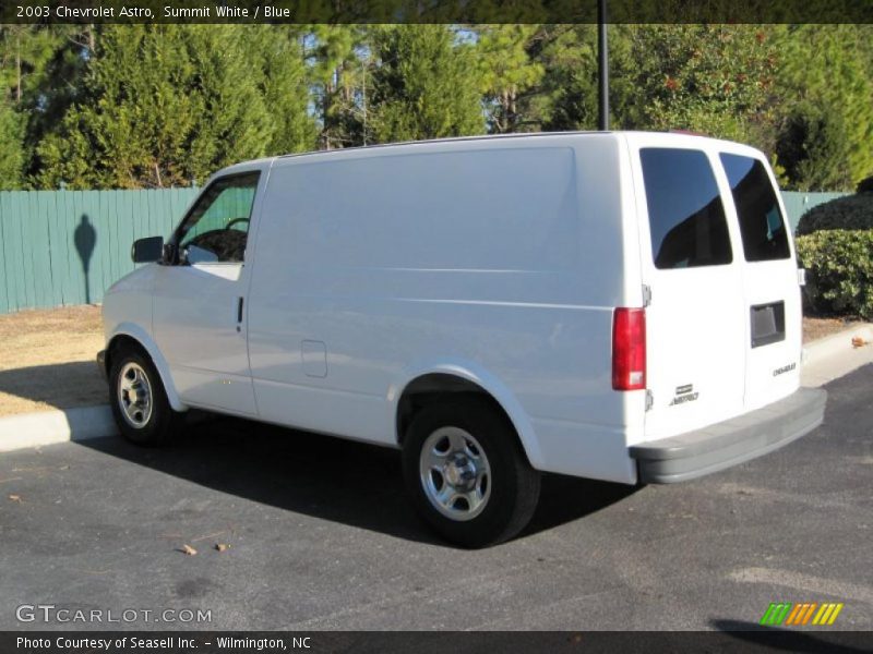 Summit White / Blue 2003 Chevrolet Astro