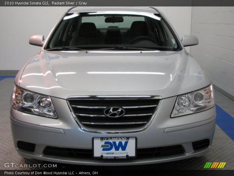 Radiant Silver / Gray 2010 Hyundai Sonata GLS
