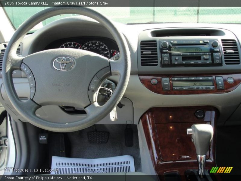 Phantom Gray Pearl / Stone Gray 2006 Toyota Camry XLE