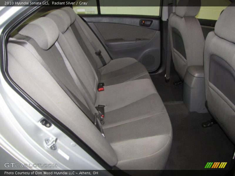 Radiant Silver / Gray 2010 Hyundai Sonata GLS