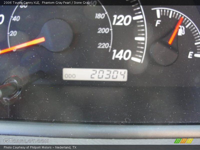 Phantom Gray Pearl / Stone Gray 2006 Toyota Camry XLE
