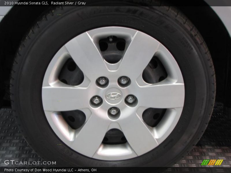  2010 Sonata GLS Wheel