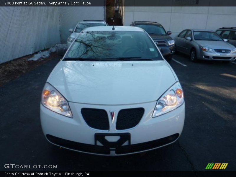 Ivory White / Light Taupe 2008 Pontiac G6 Sedan