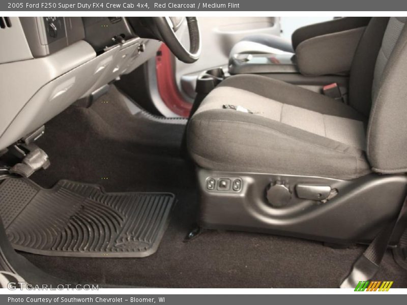 Red Clearcoat / Medium Flint 2005 Ford F250 Super Duty FX4 Crew Cab 4x4