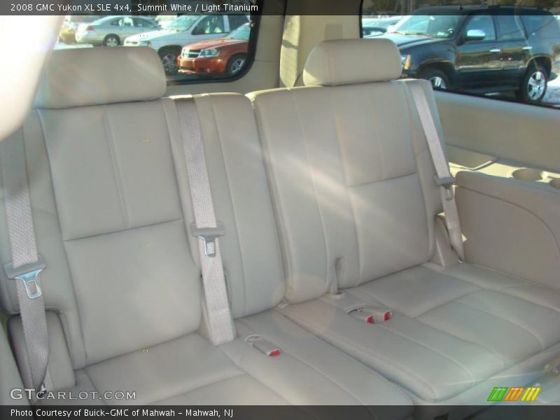 Summit White / Light Titanium 2008 GMC Yukon XL SLE 4x4