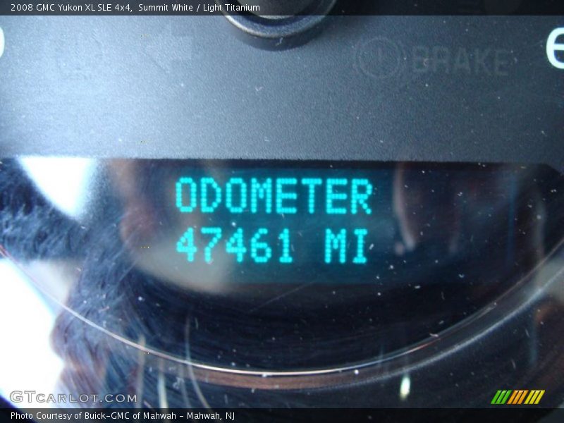 Summit White / Light Titanium 2008 GMC Yukon XL SLE 4x4