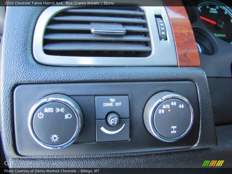 Controls of 2009 Tahoe Hybrid 4x4