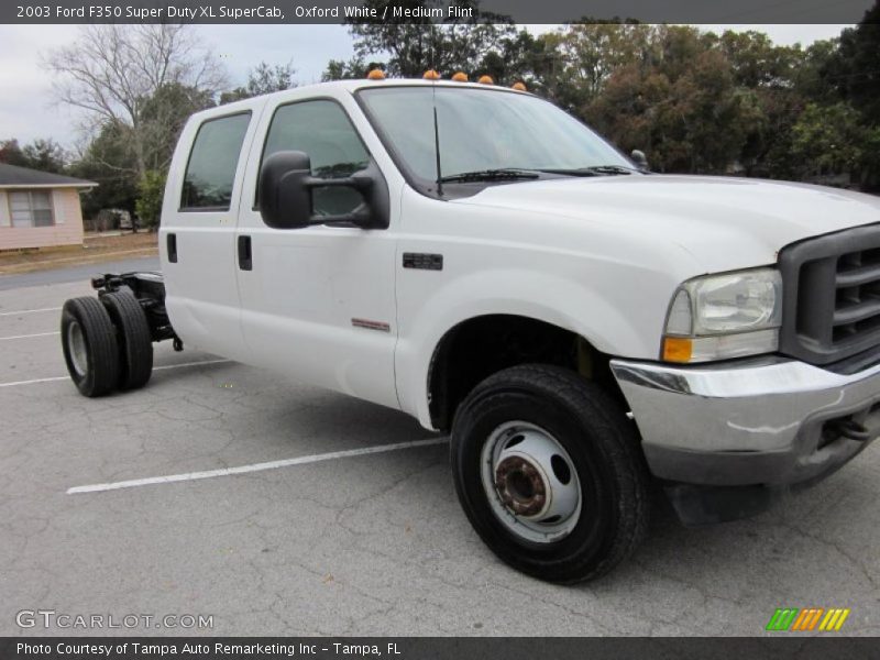 Oxford White / Medium Flint 2003 Ford F350 Super Duty XL SuperCab