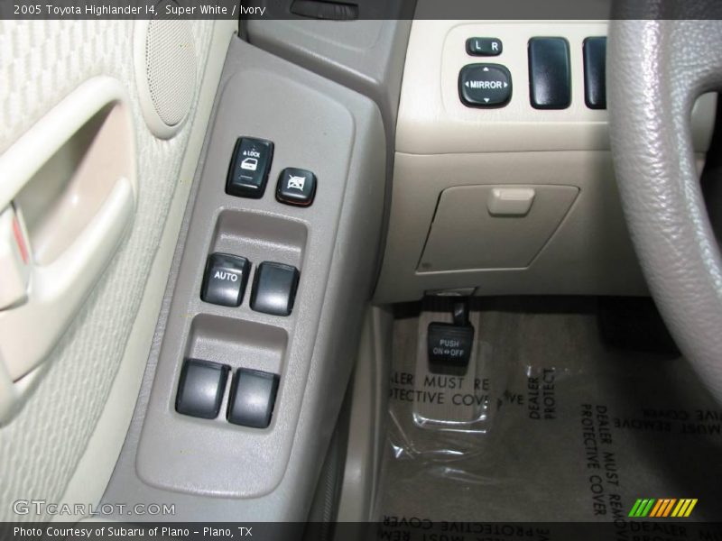 Super White / Ivory 2005 Toyota Highlander I4