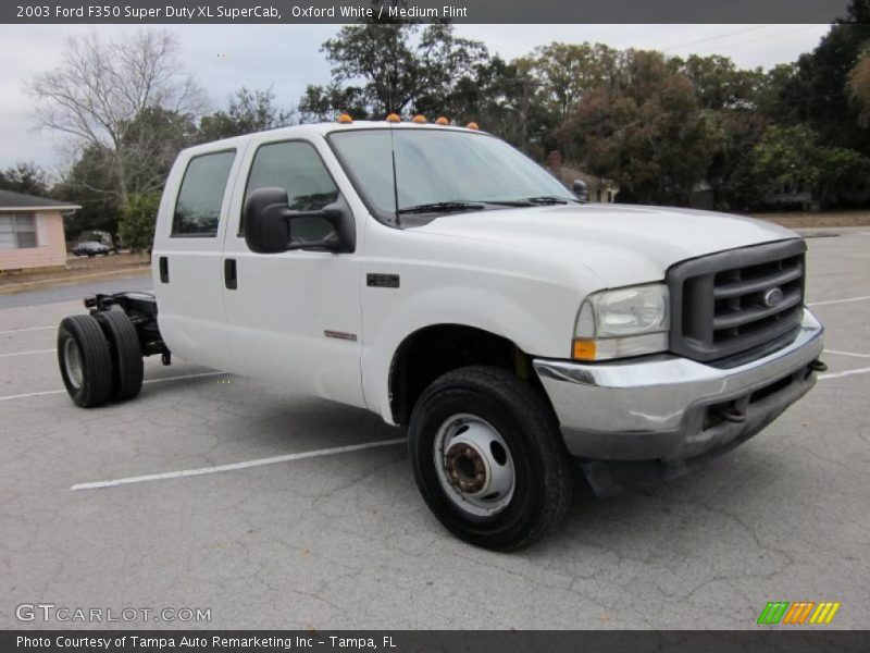 Oxford White / Medium Flint 2003 Ford F350 Super Duty XL SuperCab