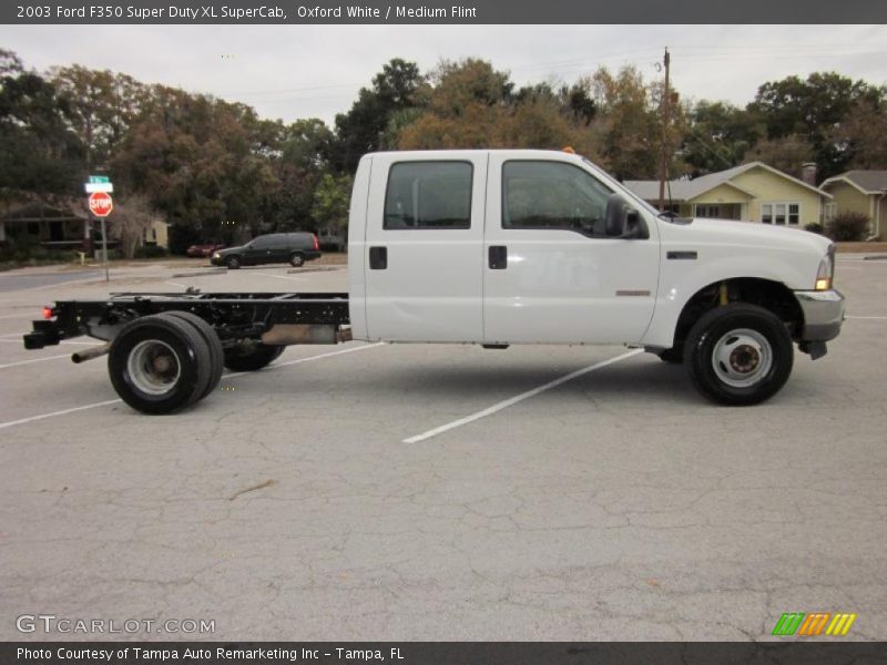 Oxford White / Medium Flint 2003 Ford F350 Super Duty XL SuperCab